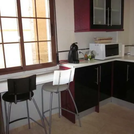 Trebol-apartamentos Centro Historico De Jarandilla 자란딜라데라베라